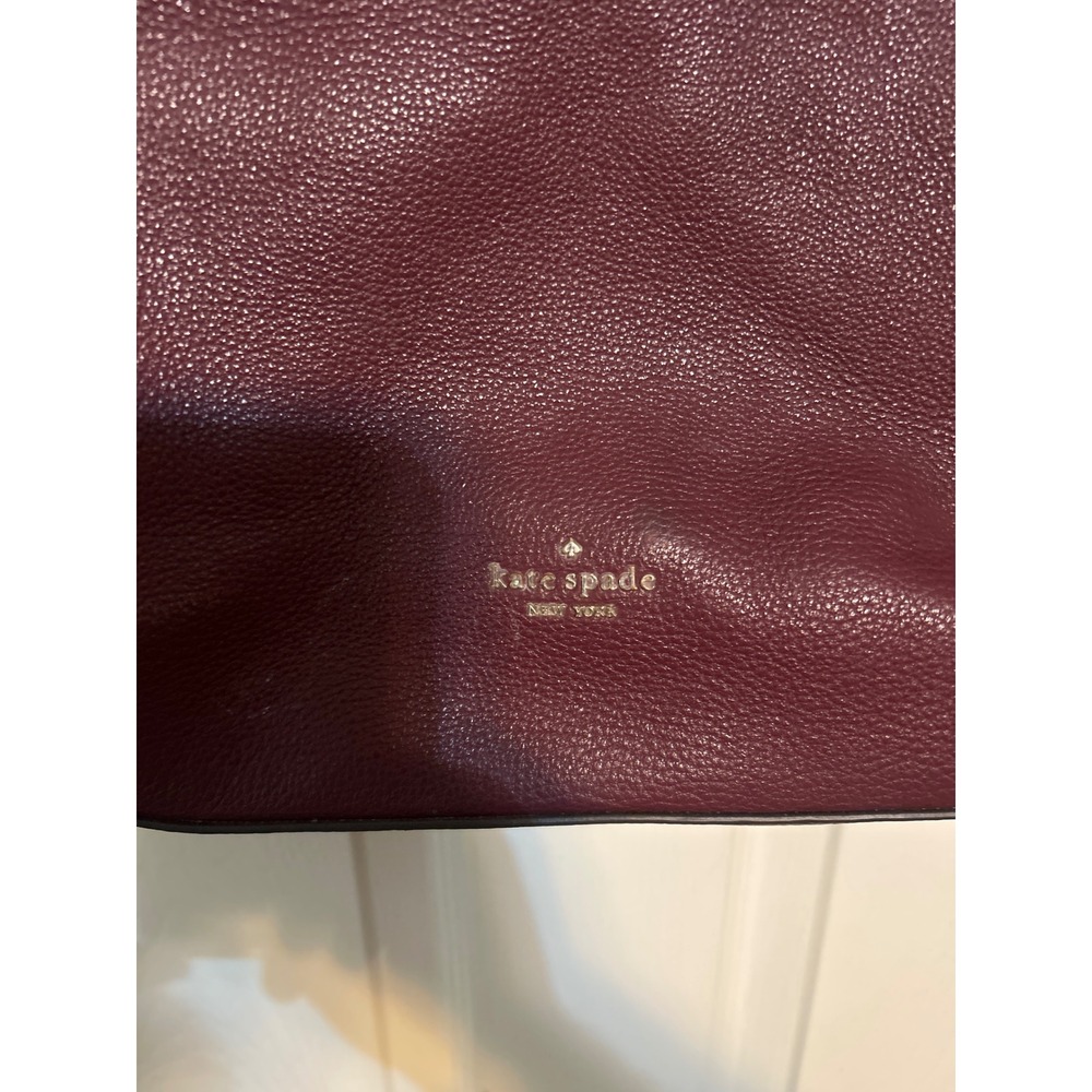 Kate Spade New York Pebbled Leather Shoulder Bag Burgundy Maroon Tote - Picture 2 of 11